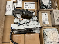 Partij installatiemateriaal - afbeelding 6 van  10