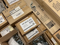 Partij installatiemateriaal - afbeelding 9 van  10