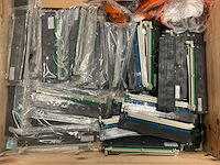 Partij installatiemateriaal - afbeelding 2 van  8