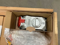 Partij installatiemateriaal - afbeelding 8 van  8