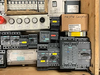 Partij installatiemateriaal - afbeelding 9 van  9