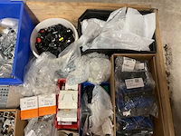 Partij installatiemateriaal - afbeelding 8 van  9