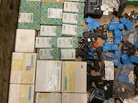 Partij installatiemateriaal - afbeelding 5 van  9