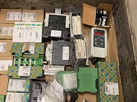 Partij installatiemateriaal - afbeelding 8 van  9