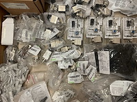 Partij installatiemateriaal - afbeelding 5 van  9