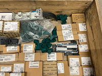 Partij installatiemateriaal - afbeelding 3 van  9