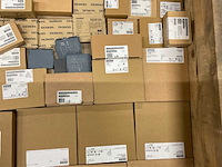 Partij installatiemateriaal - afbeelding 7 van  9