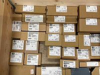 Partij installatiemateriaal - afbeelding 2 van  7