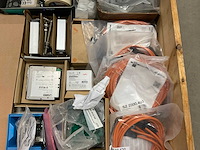 Partij installatiemateriaal - afbeelding 4 van  9