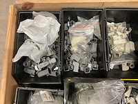 Partij installatiemateriaal - afbeelding 2 van  7