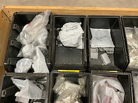 Partij installatiemateriaal - afbeelding 2 van  5