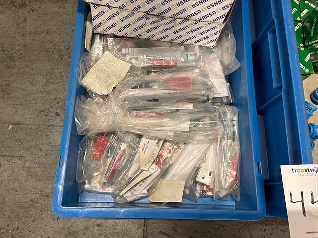 Partij installatiemateriaal - afbeelding 5 van  7