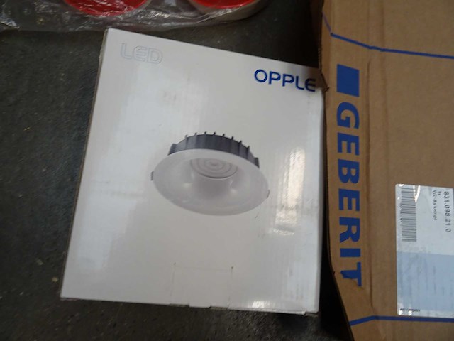 Partij installatiemateriaal - afbeelding 6 van  18