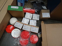 Partij installatiemateriaal - afbeelding 7 van  18