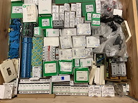 Partij installatiemateriaal - afbeelding 5 van  12