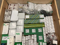 Partij installatiemateriaal - afbeelding 6 van  12