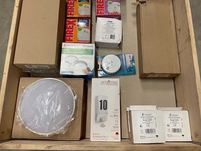 Partij installatiemateriaal - afbeelding 3 van  10