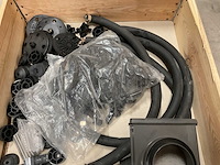 Partij installatiemateriaal - afbeelding 3 van  4