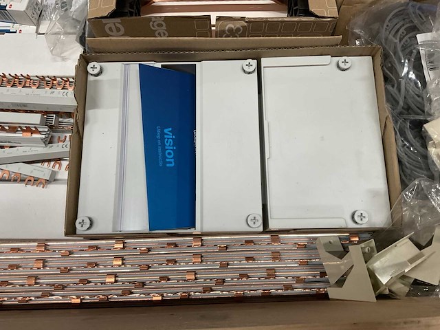 Partij installatiemateriaal - afbeelding 8 van  10