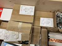 Partij installatiemateriaal - afbeelding 9 van  10