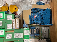 Partij installatiemateriaal - afbeelding 6 van  9