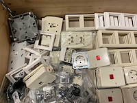 Partij installatiemateriaal - afbeelding 4 van  9