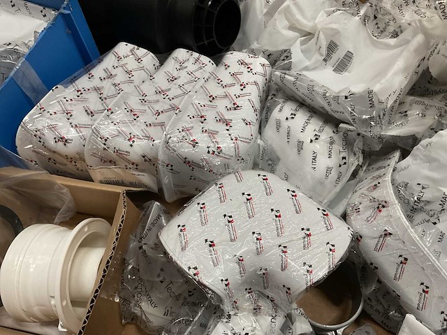 Partij installatiemateriaal - afbeelding 6 van  8