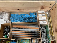 Partij installatiemateriaal - afbeelding 2 van  11