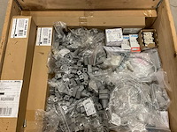 Partij installatiemateriaal - afbeelding 3 van  8