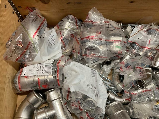 Partij installatiemateriaal - afbeelding 5 van  9