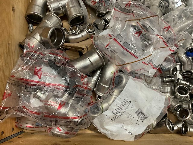 Partij installatiemateriaal - afbeelding 6 van  9