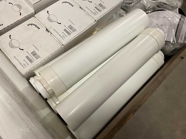 Partij installatiemateriaal - afbeelding 9 van  9