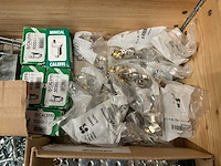 Partij installatiemateriaal - afbeelding 8 van  11