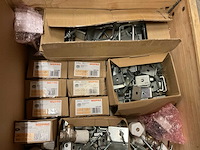 Partij installatiemateriaal - afbeelding 11 van  11