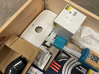 Partij installatiemateriaal - afbeelding 2 van  11