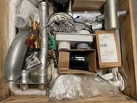 Partij installatiemateriaal - afbeelding 2 van  9