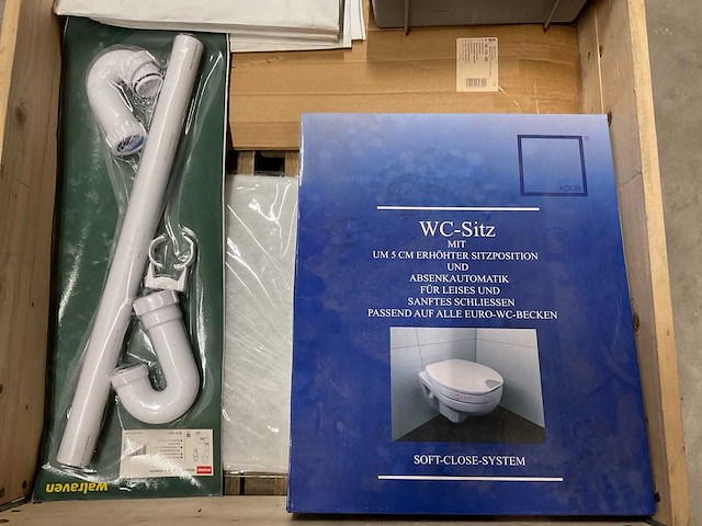 Partij installatiemateriaal - afbeelding 2 van  7