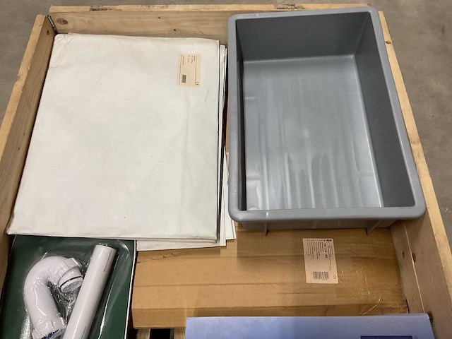 Partij installatiemateriaal - afbeelding 3 van  7