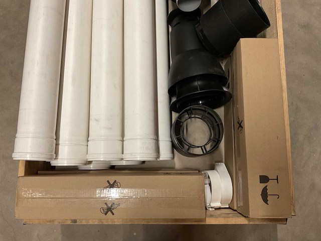 Partij installatiemateriaal - afbeelding 4 van  11