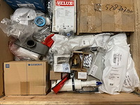 Partij installatiemateriaal - afbeelding 3 van  10