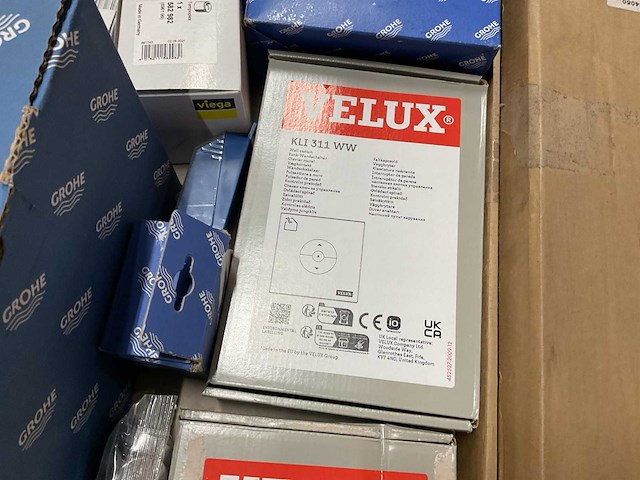 Partij installatiemateriaal - afbeelding 9 van  10