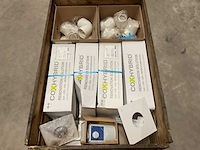 Partij installatiemateriaal - afbeelding 1 van  12