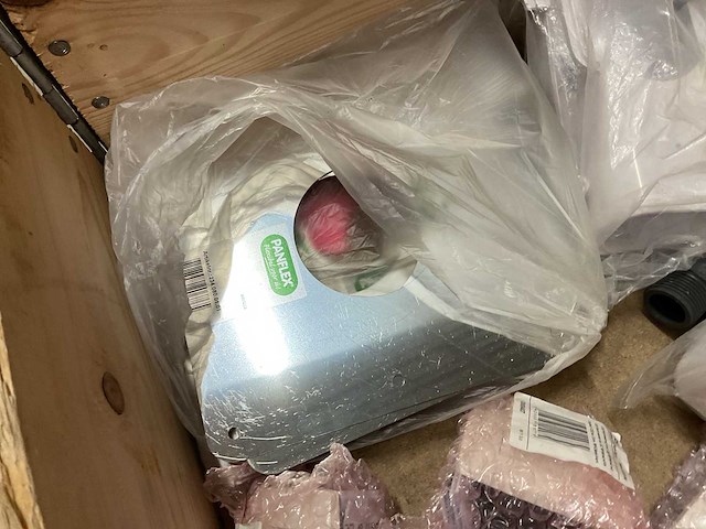 Partij installatiemateriaal - afbeelding 6 van  8