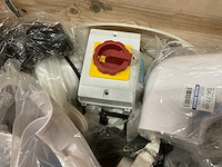 Partij installatiemateriaal - afbeelding 8 van  8