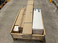 Partij installatiemateriaal - afbeelding 1 van  10