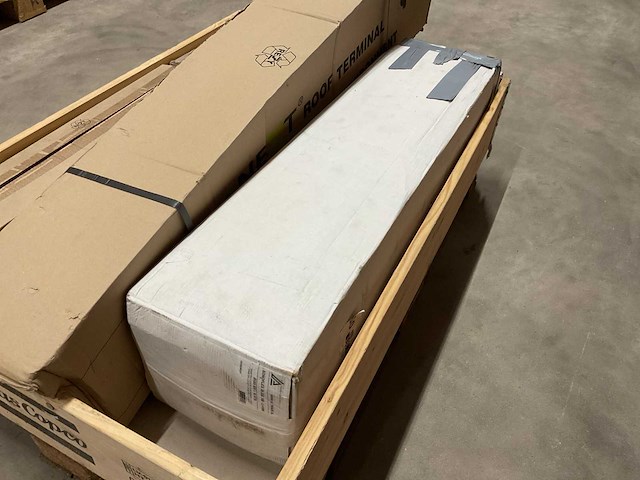 Partij installatiemateriaal - afbeelding 3 van  10