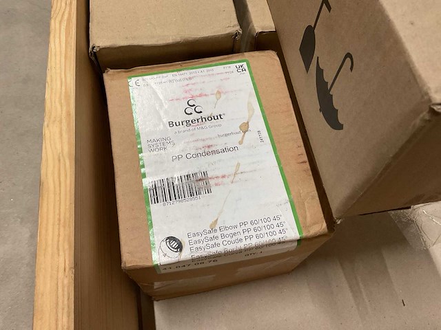 Partij installatiemateriaal - afbeelding 9 van  10