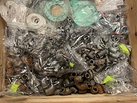 Partij installatiemateriaal - afbeelding 4 van  9