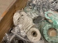 Partij installatiemateriaal - afbeelding 9 van  9