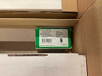 Partij installatiemateriaal - afbeelding 11 van  14